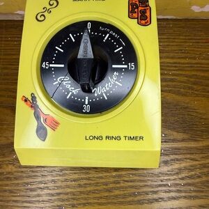 Vintage Avon Mark Time Ringer Timer Wind Up Harvest Gold 70s Colors Graphics